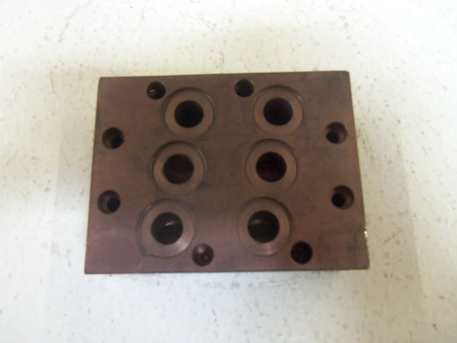 ALKON 21821-2 MANIFOLD BASE UNMP