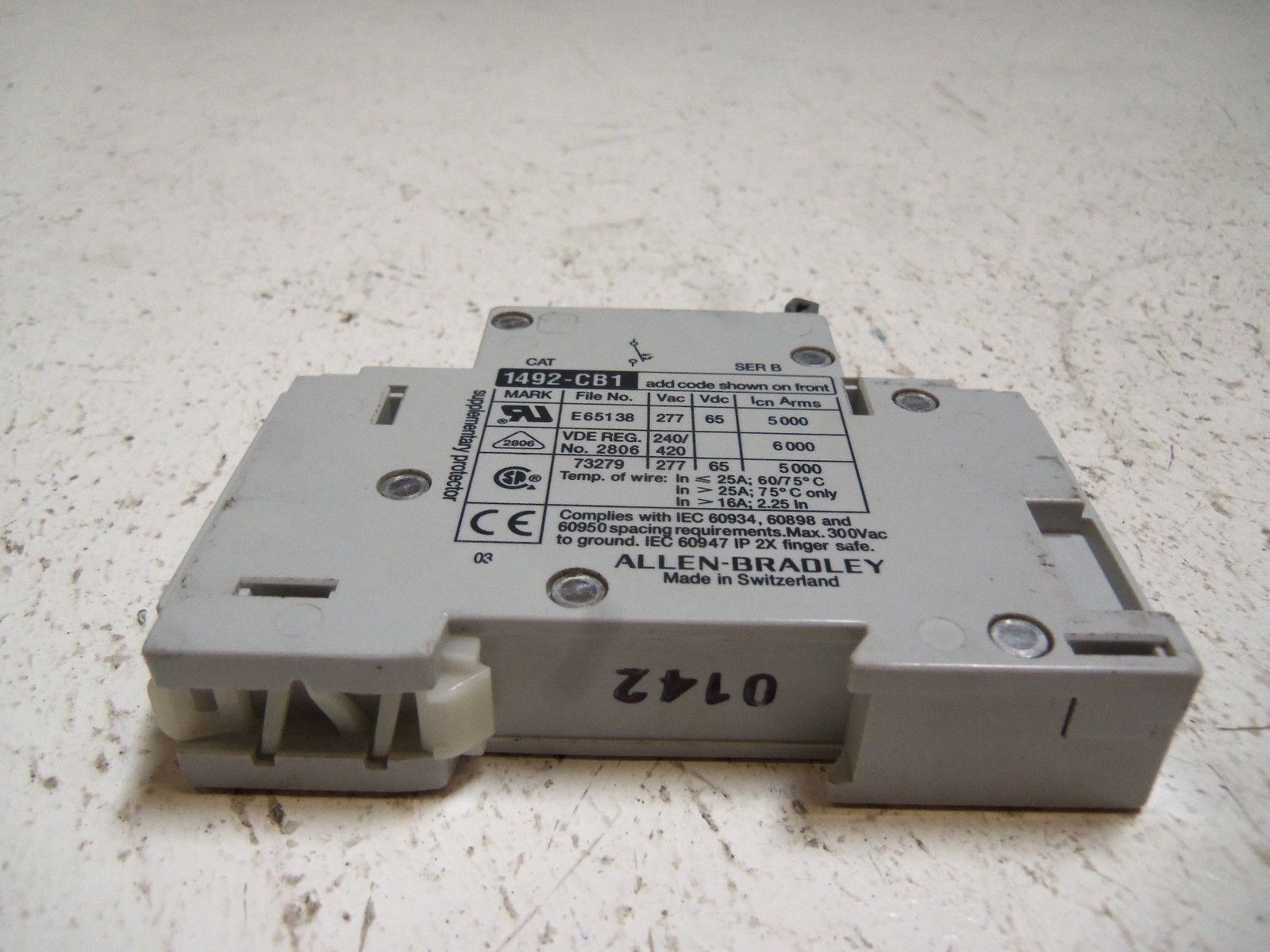 ALLEN BRADLEY 1492-CB1H050 SER. B CIRCUIT BREAKER 5A UNMP