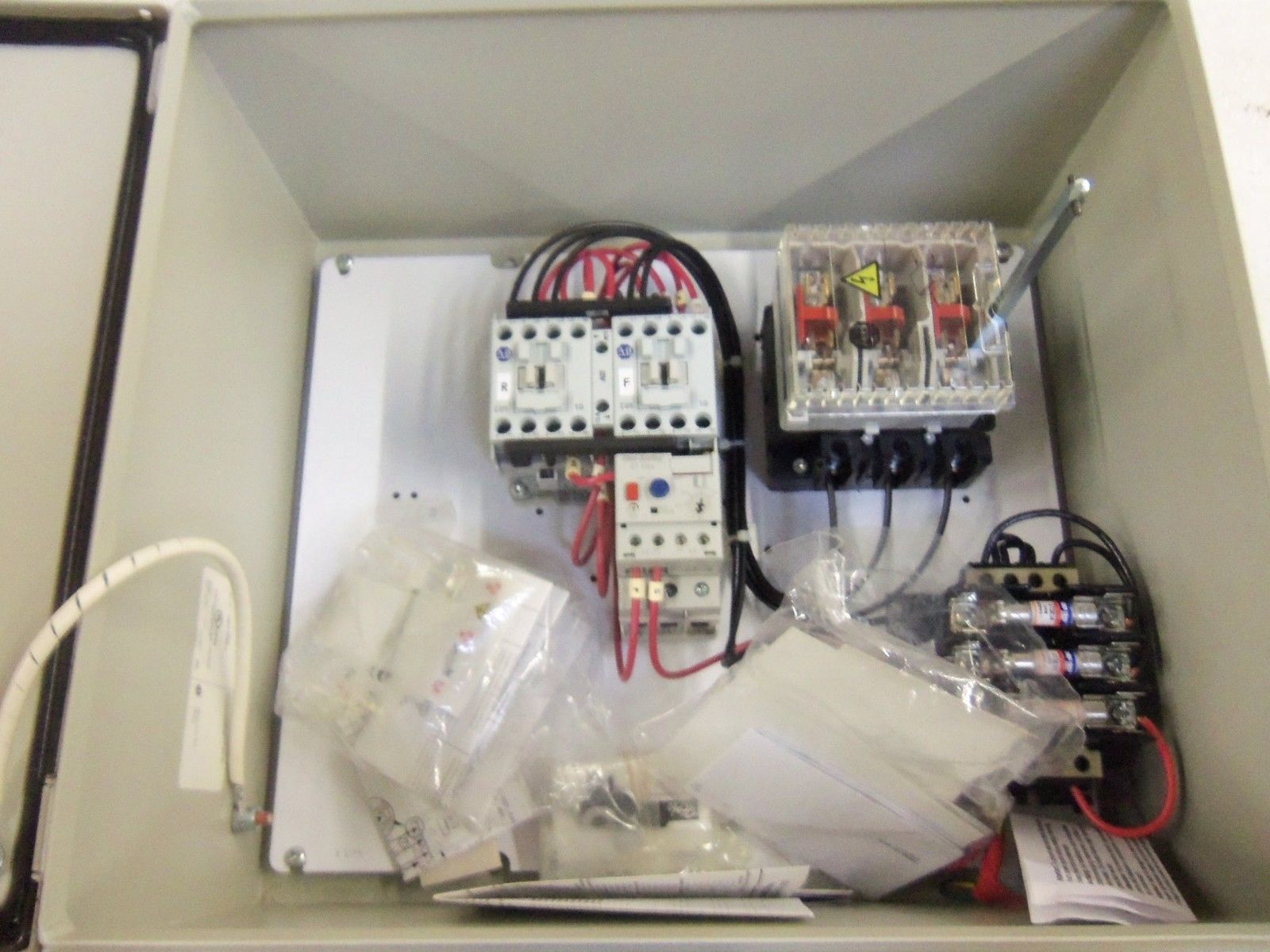 ALLEN BRADLEY 106-C09FBE1B-6P SER. A MOTOR CONTROLLER NSNP