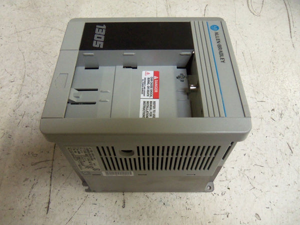 ALLEN BRADLEY 1305-BA01A-HA2 SER. C AC DRIVE (NO KEYPAD) NSMP