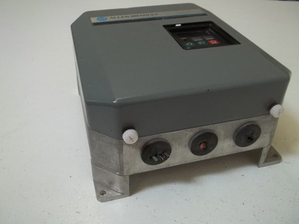 ALLEN BRADLEY 1333-ZAA SER.D ADJUSTABLE FREQUENCY AC DRIVE UNMP