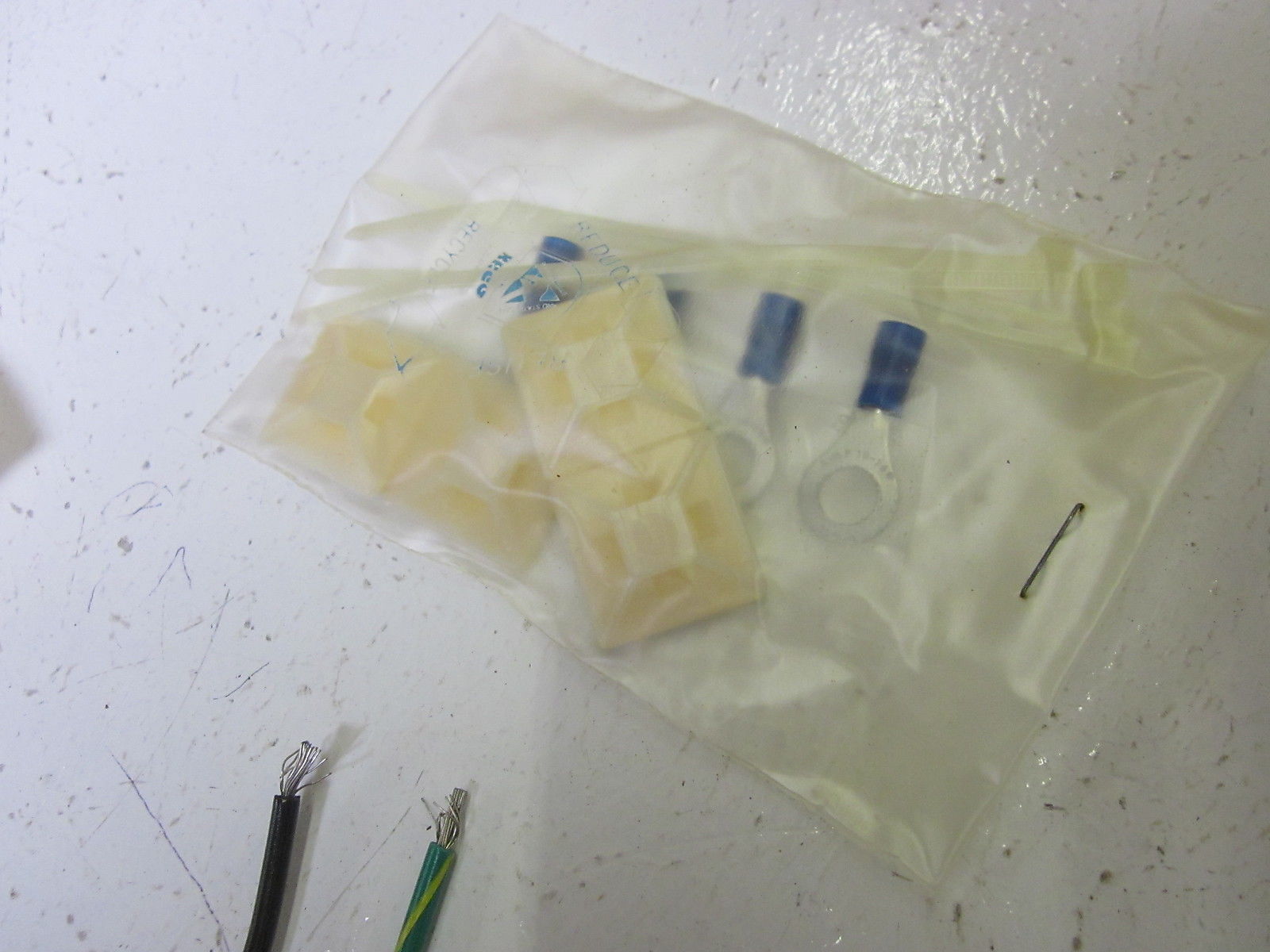 ALLEN BRADLEY 135771 REV.03 SUREGE SUPPRESSOR KIT NSMP