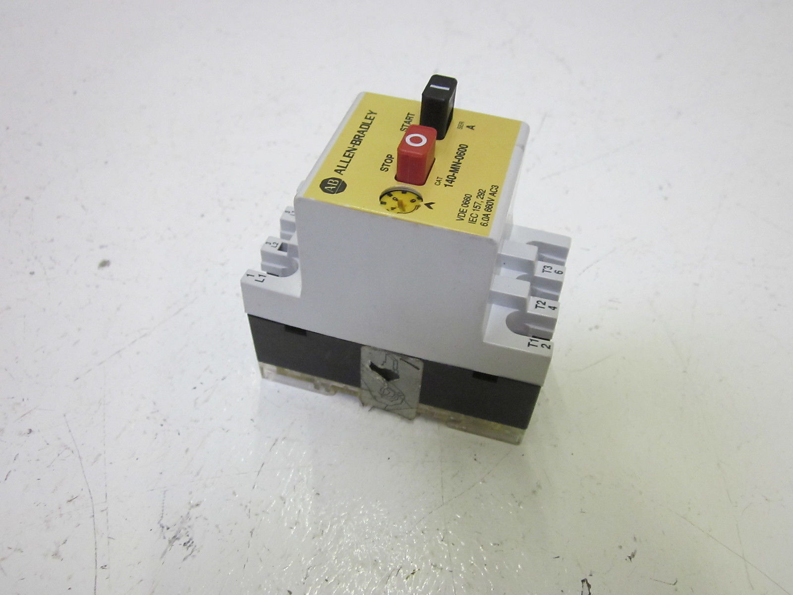 ALLEN BRADLEY 140-MN-0600 SER.A STARTER UNMP