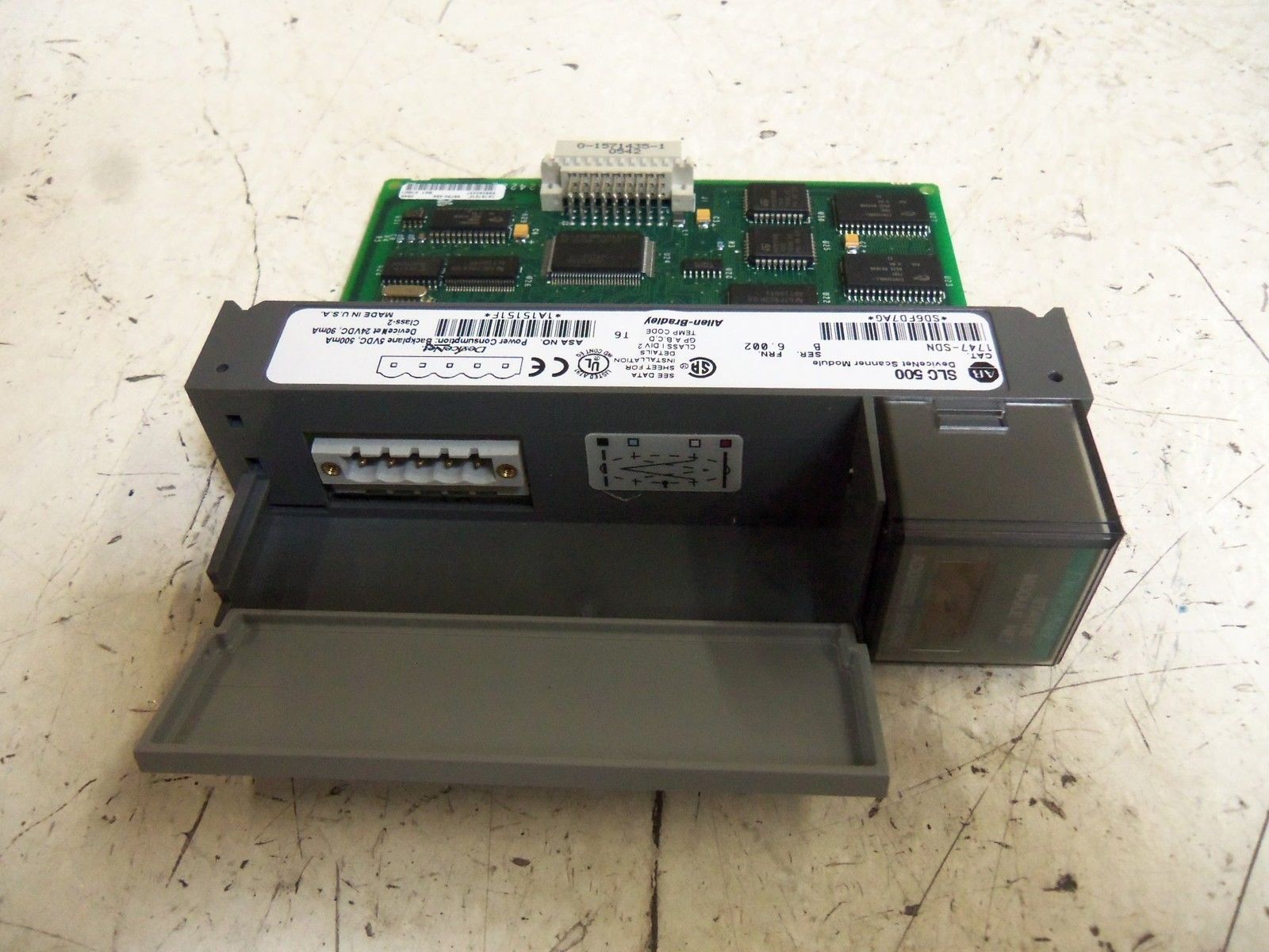 ALLEN BRADLEY 1747-SDN SER. B F/W 6.002 UNMP