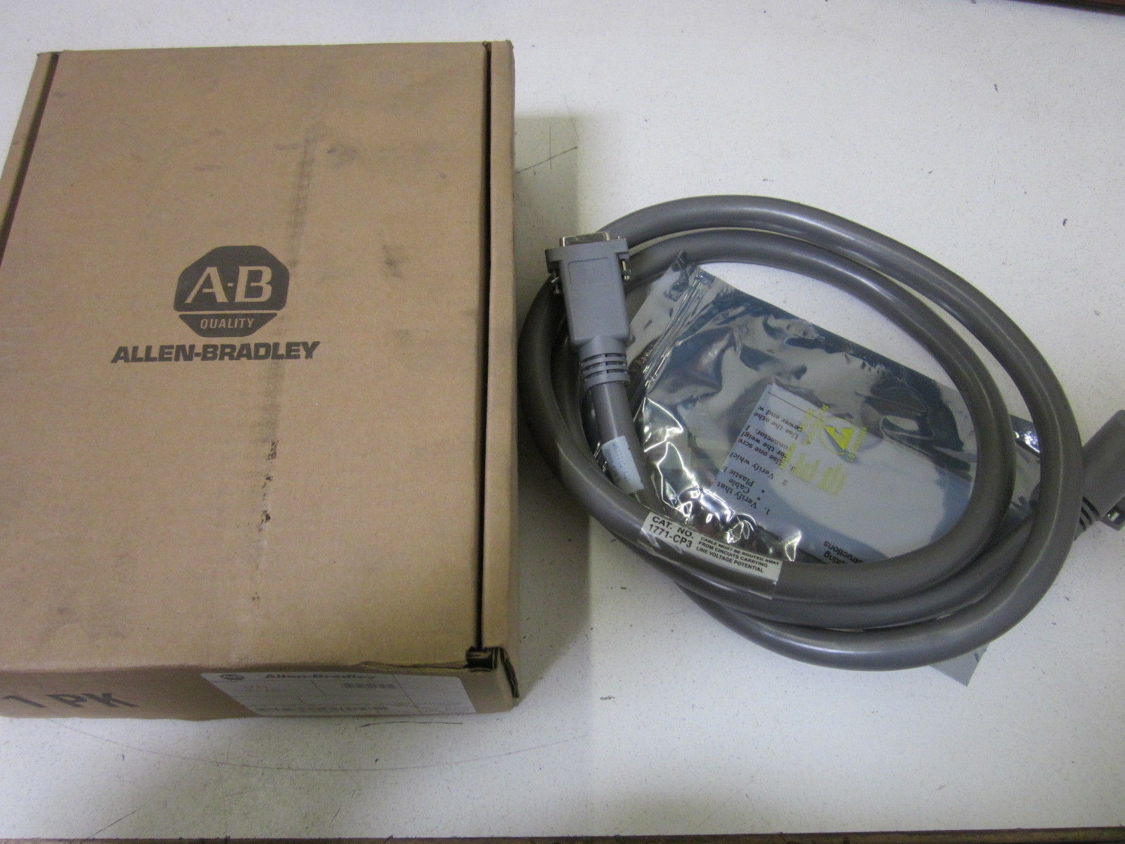 ALLEN BRADLEY 1771-CP3 CABLE ASSY NSMP