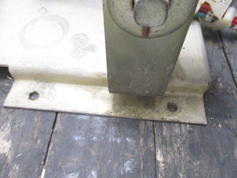 ALLEN BRADLEY 1502-V4C1D1 SER. A 2500-5000V 400A (AS PICTURED) UNMP