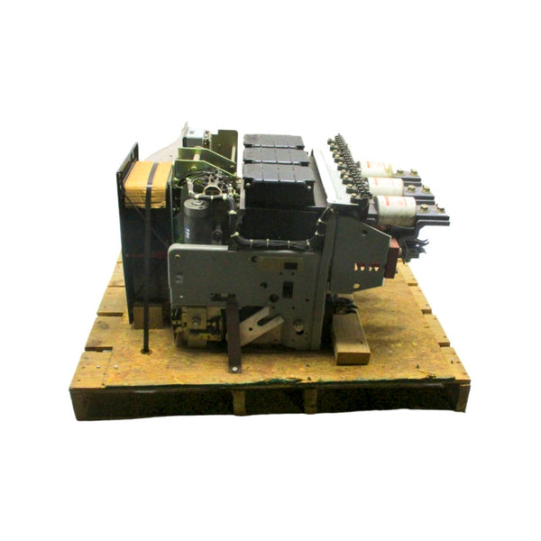 GENERAL ELECTRIC AKRU-10D-30 LSI TRIP UNIT A208LSIG 600VAC 800A NSNP