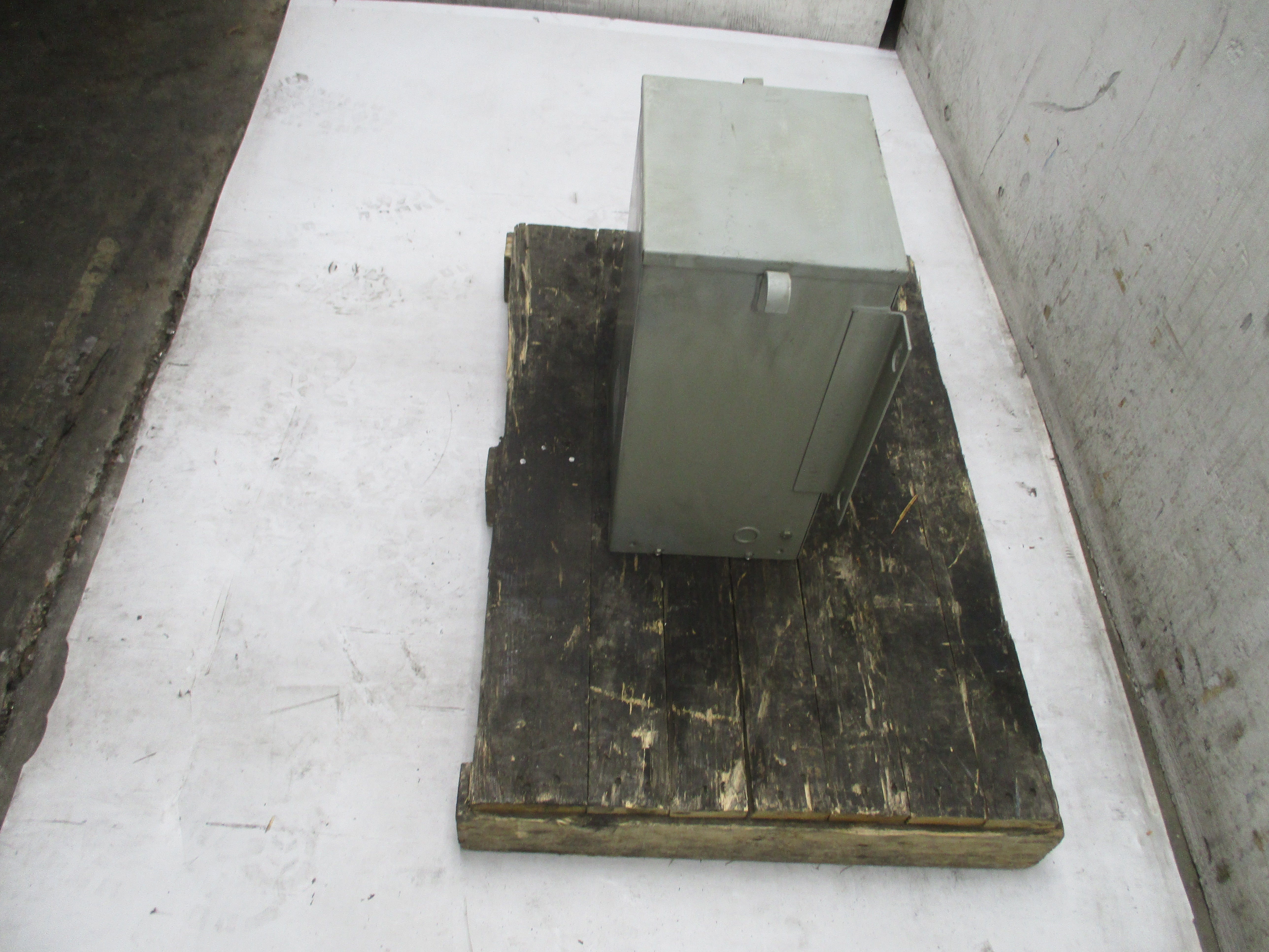 EGS HS5FB75AS 240/480V NSNP