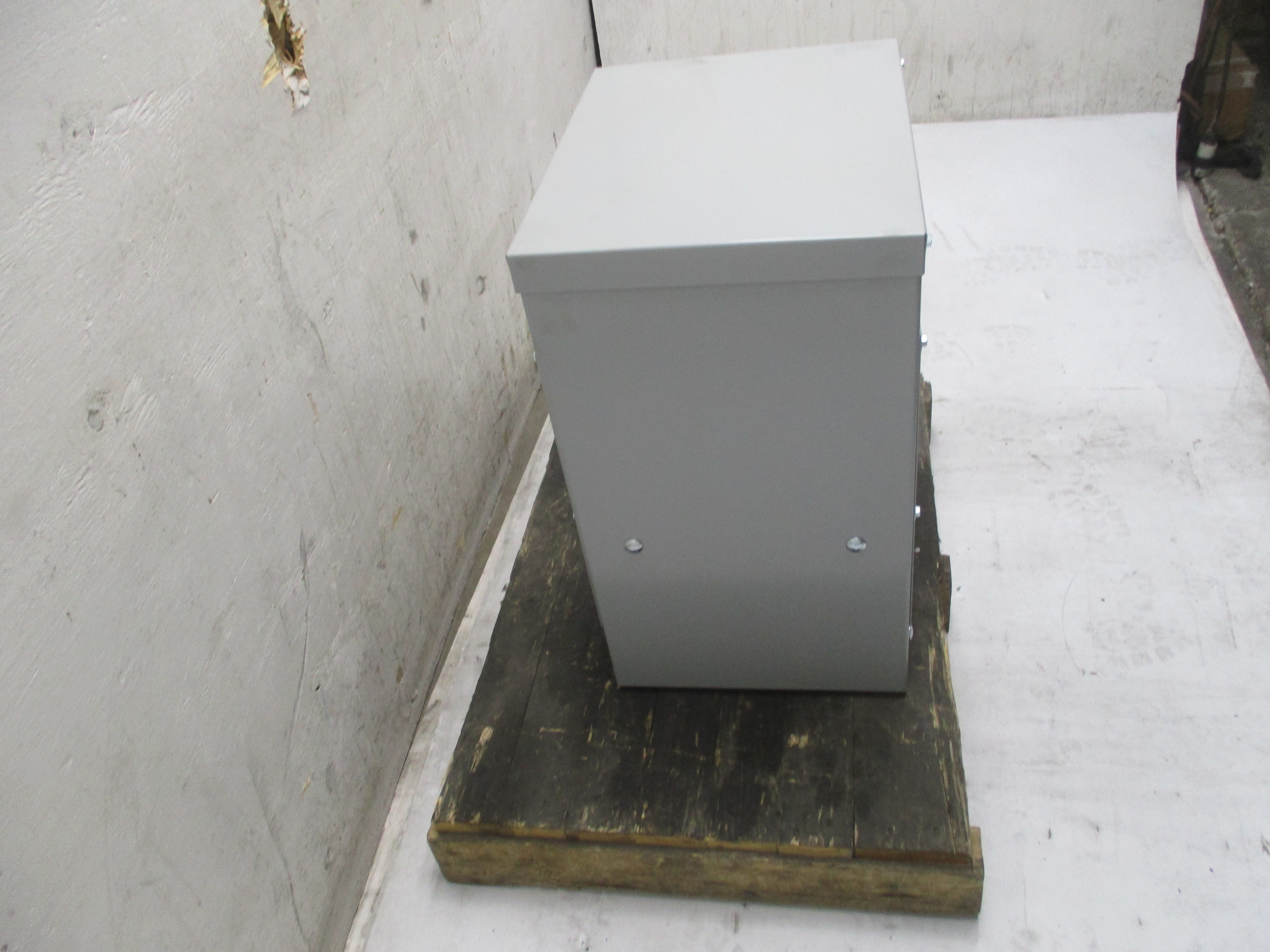 EGS DT651H14S 460V 18A NSNP