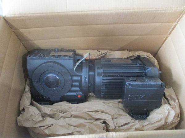 SEW-EURODRIVE SA67 DRN90L4/ARD8 480V 2.90A NSMP