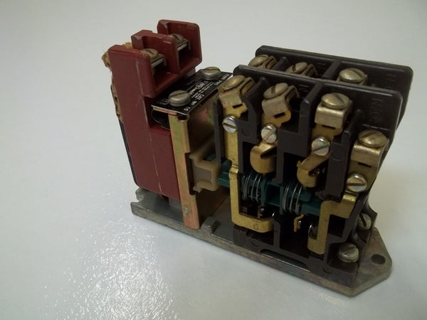 CLARK CONTROL CO. 5SRG RELAY 110-120V  NSMP
