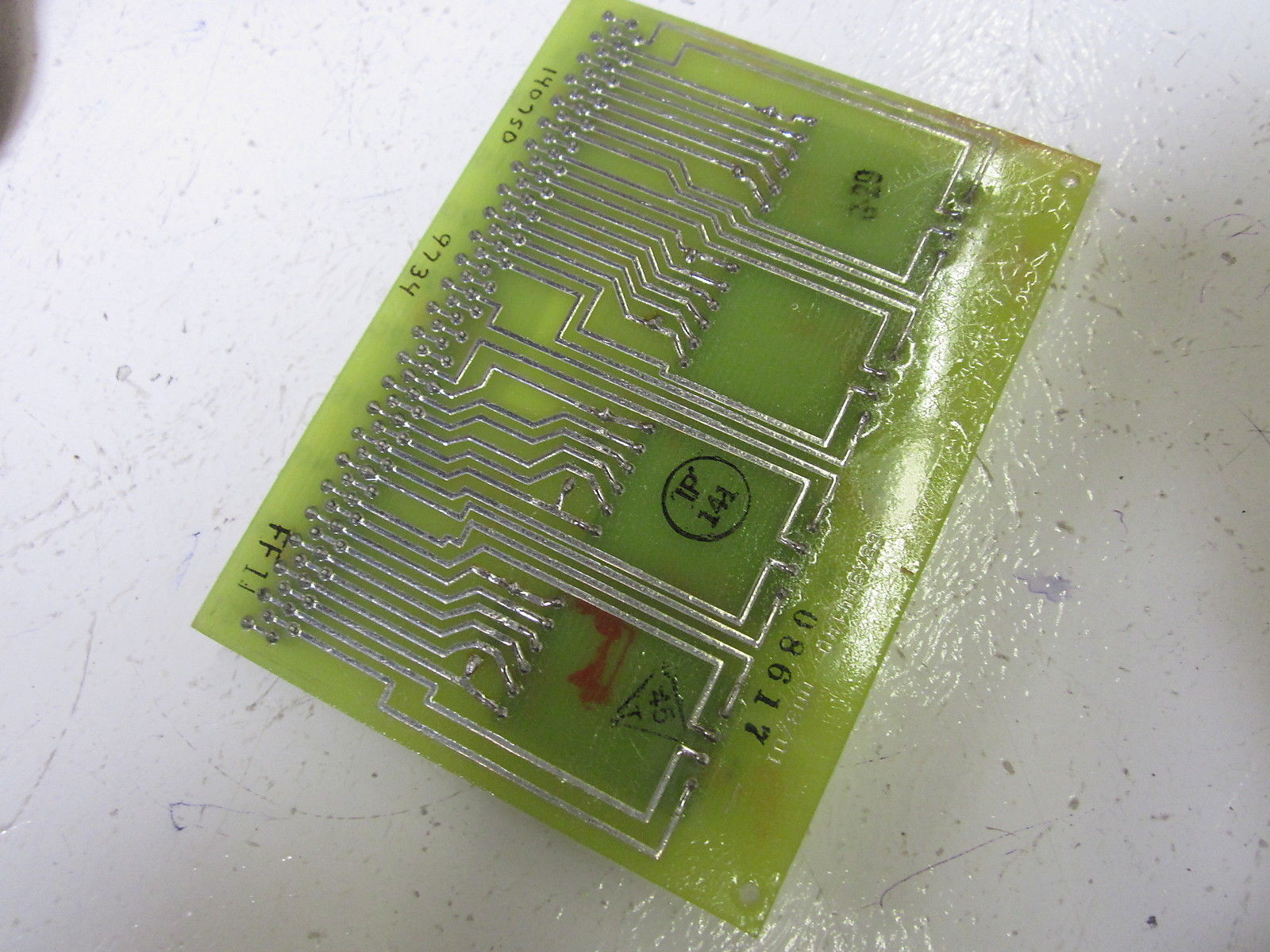 GENERAL ELECTRIC IC3600KRST1A RELAY BOARD  UNMP