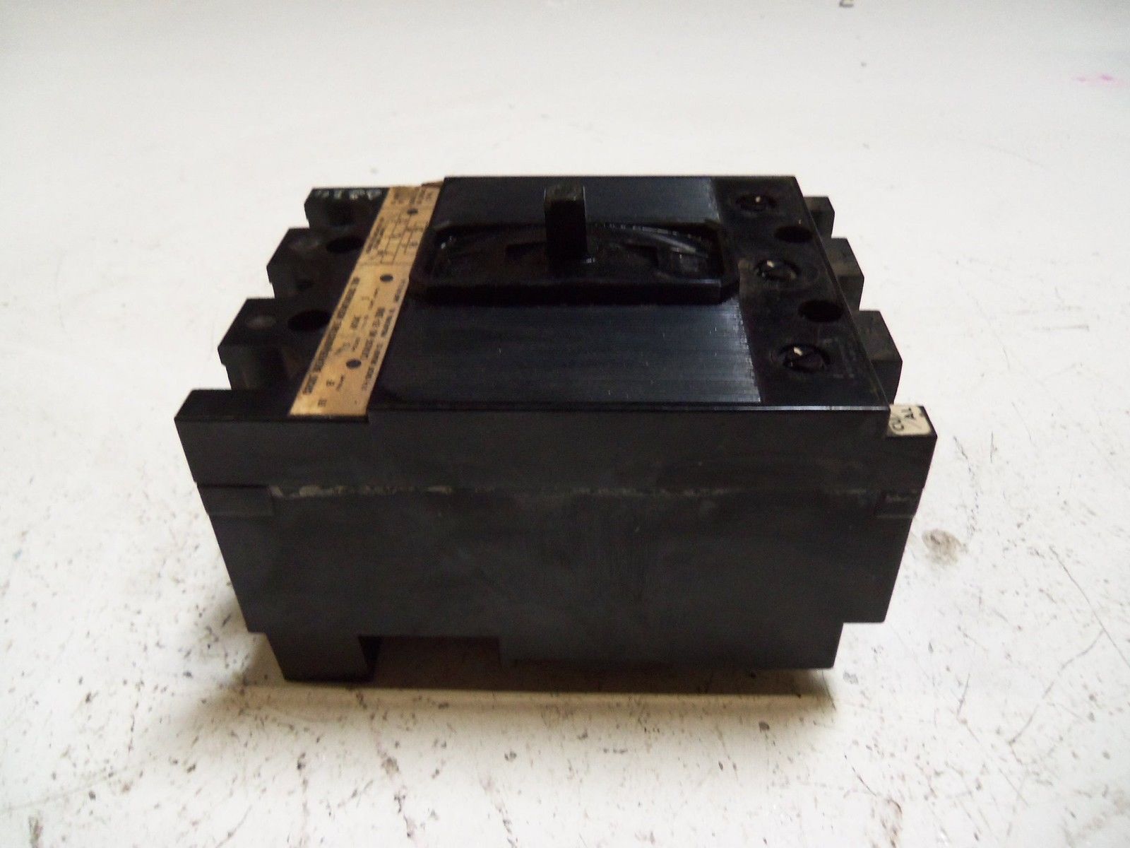ITE ETI-2680 CIRCUIT BREAKER UNMP