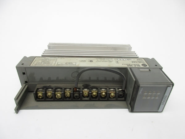 ALLEN BRADLEY 1746-OA8 SER. A UNMP