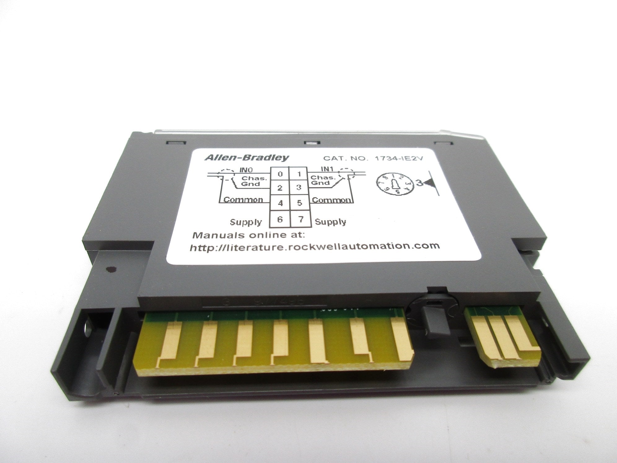 ALLEN BRADLEY 1734-IE2V SER. C F/W 3.004 24VDC NSMP