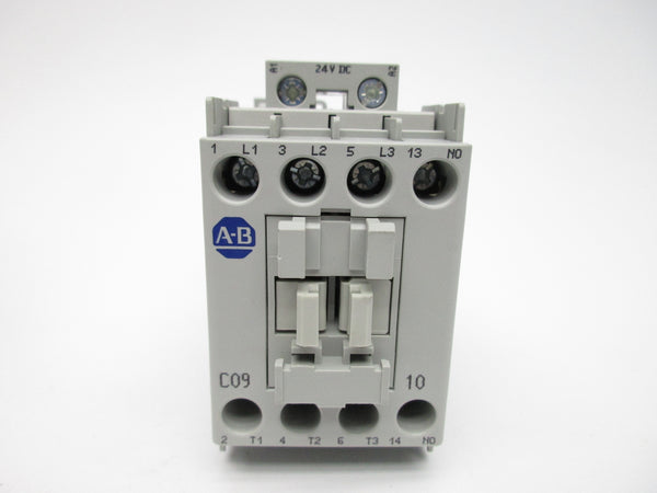 ALLEN BRADLEY 100-C09ZJ10 SER. A 24VDC 32A (BR/WH) NSMP