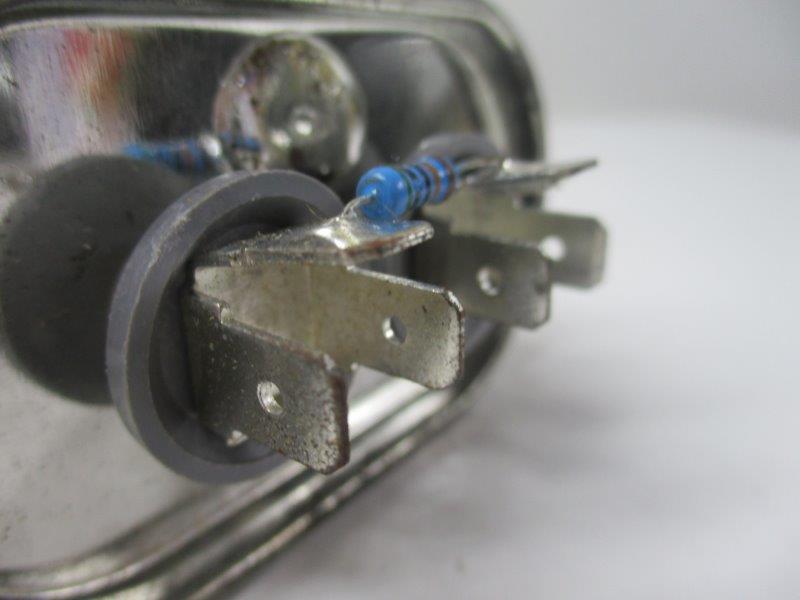 AEROVOX Z92S301M01N  UNMP