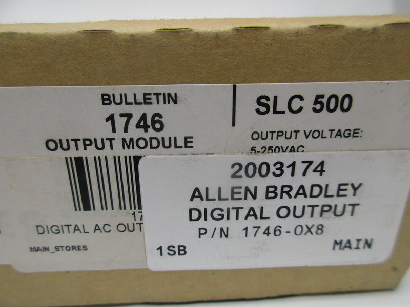 ALLEN BRADLEY 1746-OX8 DIGITAL OUTPUT MODULE SER. A NSFS
