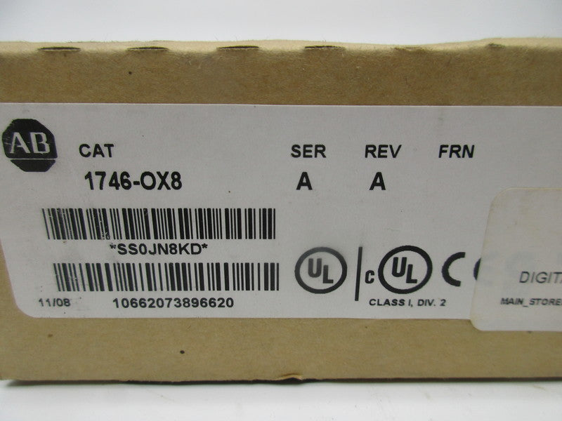 ALLEN BRADLEY 1746-OX8 DIGITAL OUTPUT MODULE SER. A NSFS