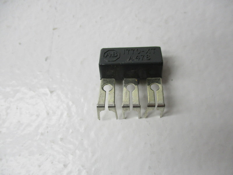 ALLEN BRADLEY 1770XT REMOTE INPUT/OUTPUT LINK TERMINATOR  NSMP