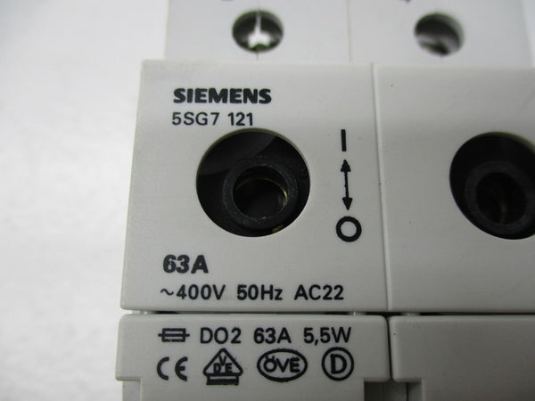 SIEMENS 5SG7 121 CIRCUIT BREAKER 400V  NSNP