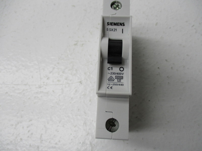 SIEMENS 5SX2-101-7 CIRCUIT BREAKER 1A 230/400V  NSMP