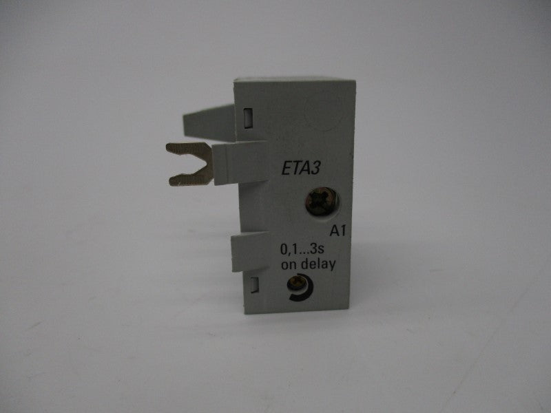 ALLEN BRADLEY 100-ETA3 SER. B 110/240VAC 0.1-3S (BR/WH) NSMP