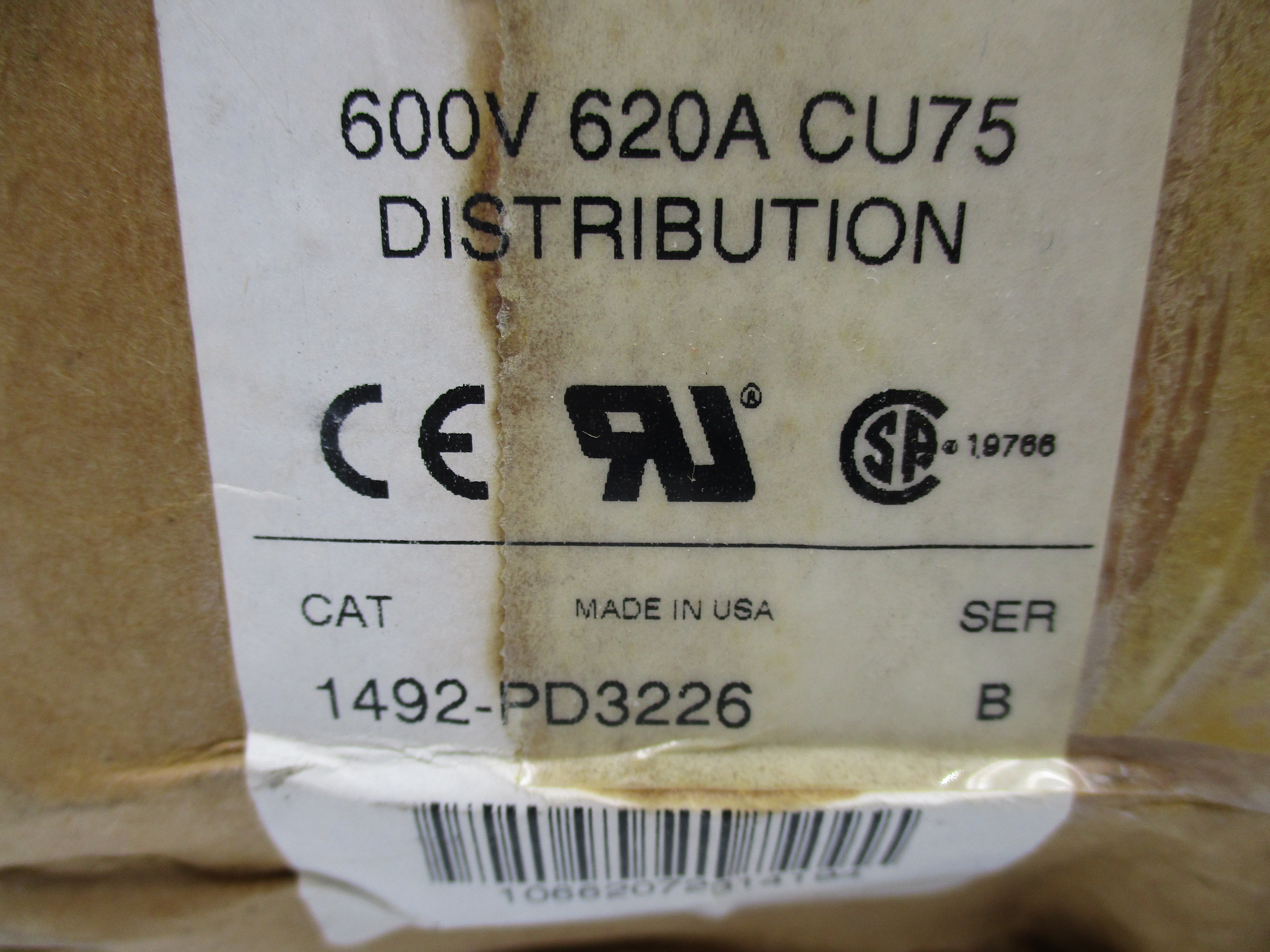 ALLEN BRADLEY 1492-PD3226 SER. B 600V 620A (BR/WH) NSMP