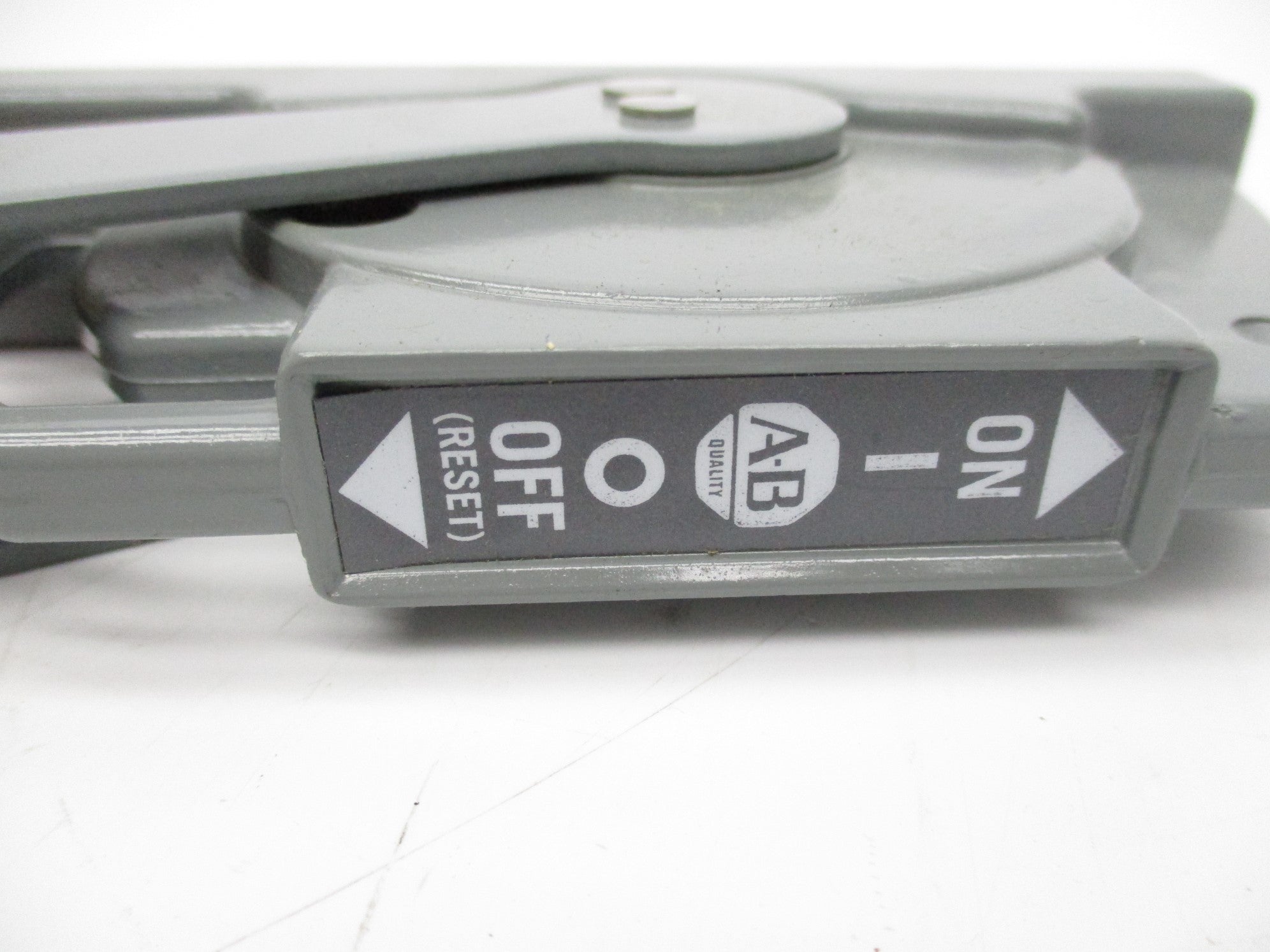 ALLEN BRADLEY 1494V-H1 SER. A (BR/WH) NSMP