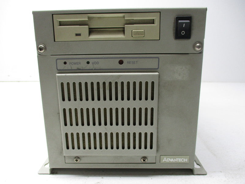 ADVANTECH TPC-6206 (AS PICTURED)  NSNP