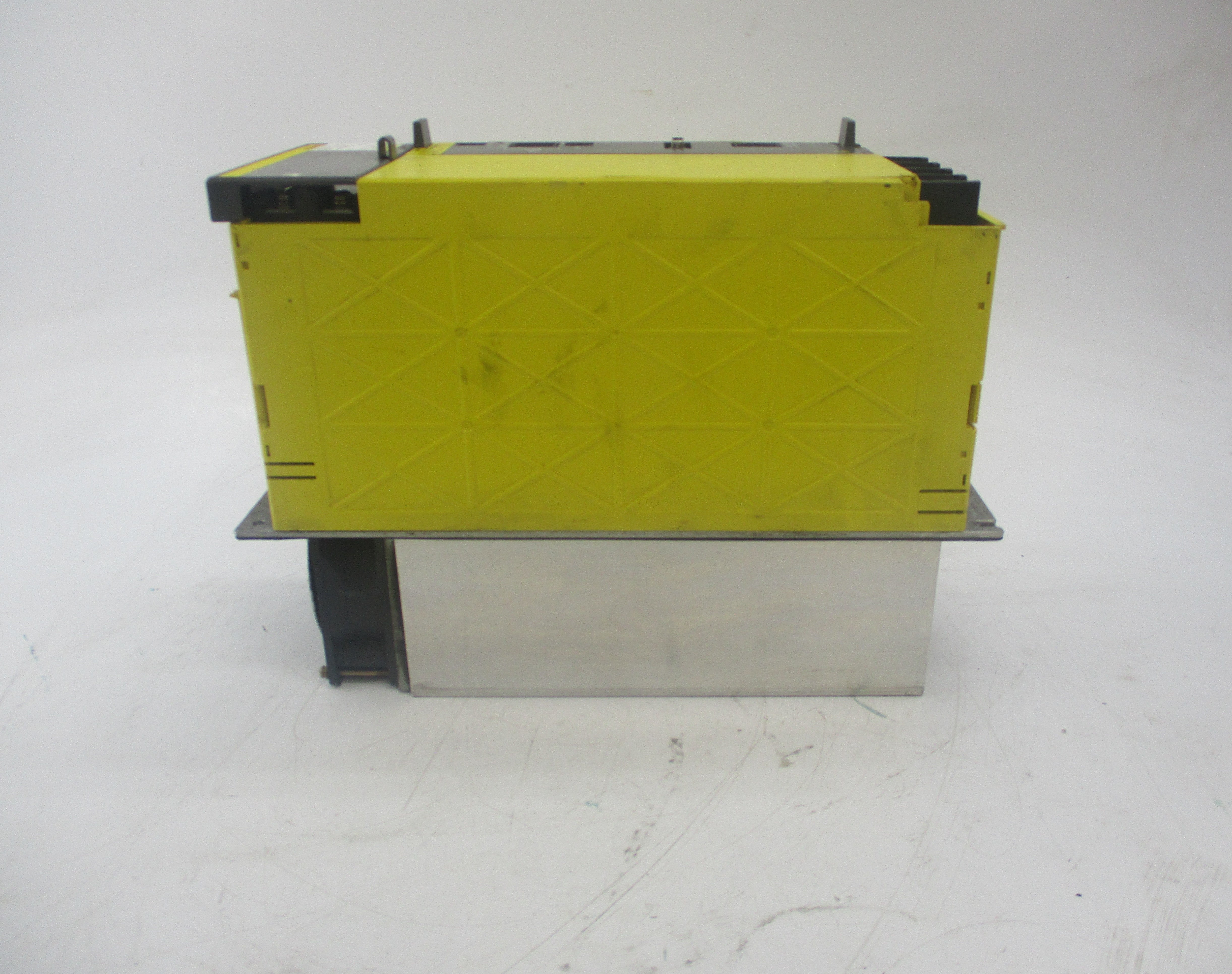 FANUC A06B-6120-H030 400-480V 63A (AS PICTURED) UNMP