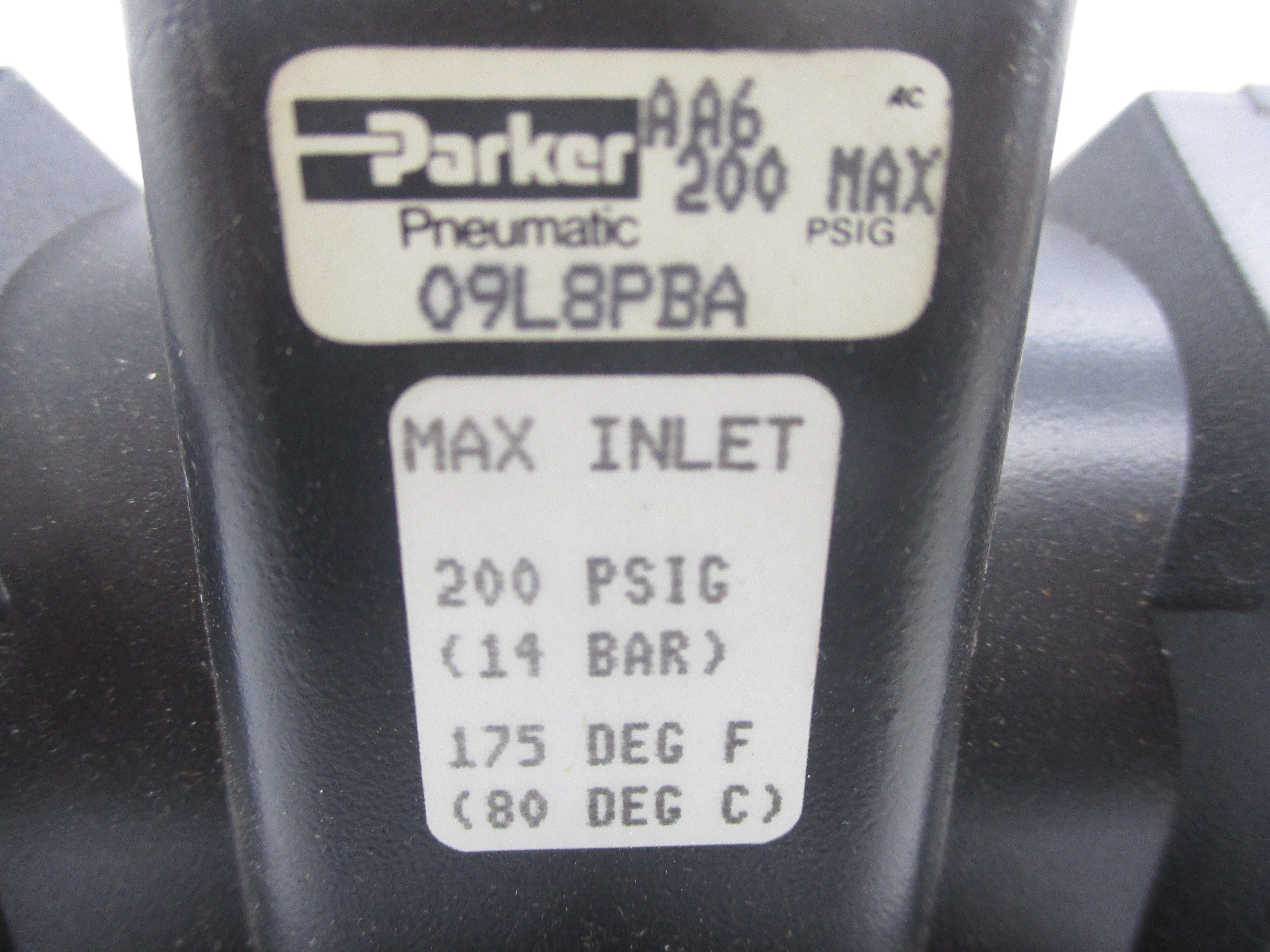 PARKER 09L8PBA 200PSI NSNP