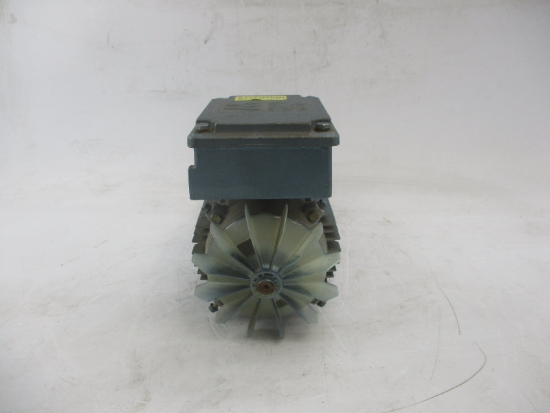 SEW-EURODRIVE R27DT80K4 (AS PICTURED) UNMP