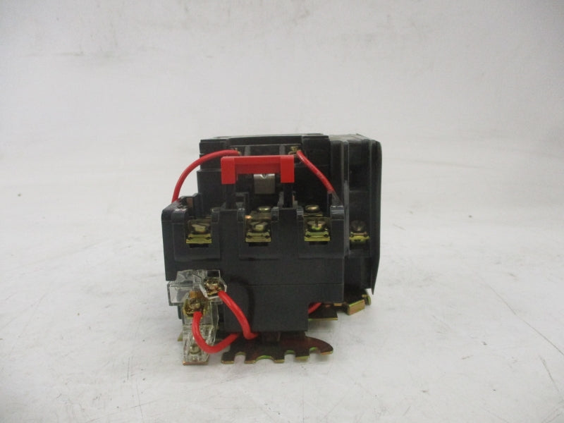 SQUARE D 8536SB03V02S SER. A 110/120V NSMP