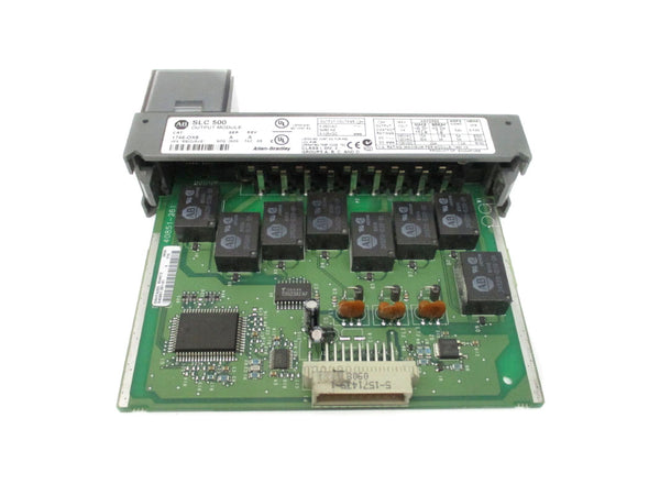 ALLEN BRADLEY 1746-OX8 SER. A 5-250VAC (NO DOOR/TERMINAL) NSNP
