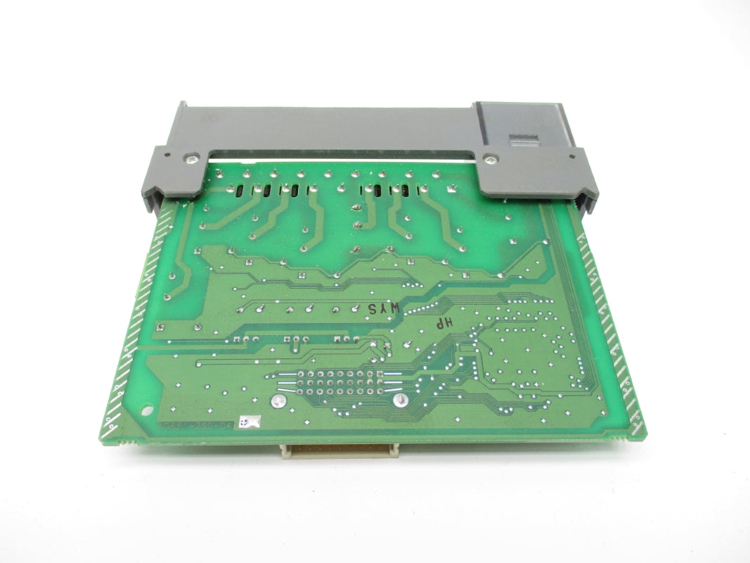 ALLEN BRADLEY 1746-OX8 SER. A 5-250VAC (NO DOOR/TERMINAL) NSNP