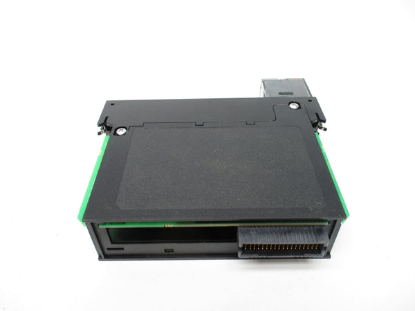 ALLEN BRADLEY 1756-OA16 SER. A F/W 3.2 120/240VAC 0.5A NSNP