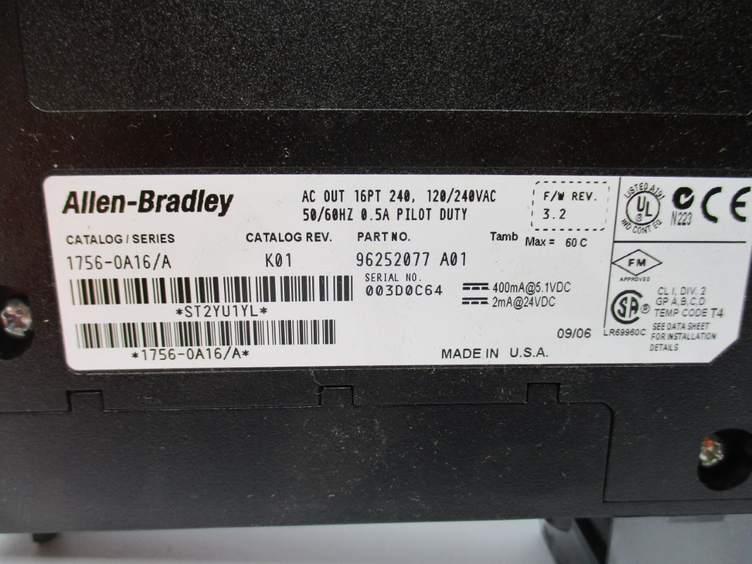 ALLEN BRADLEY 1756-OA16 SER. A F/W 3.2 120/240VAC 0.5A NSNP