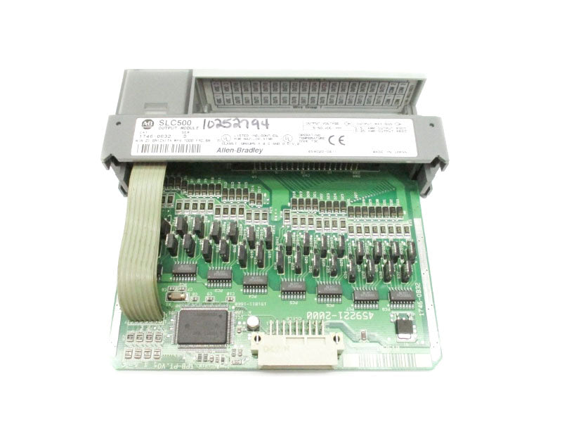 ALLEN BRADLEY 1746-OB32 SER. D 5-50VDC NSNP