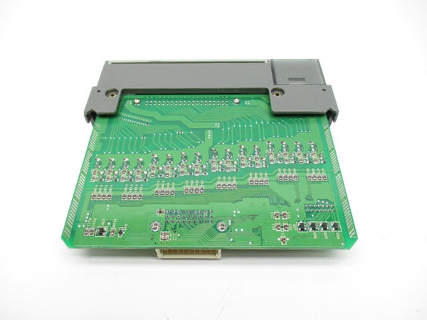 ALLEN BRADLEY 1746-OB32 SER. D 5-50VDC NSNP