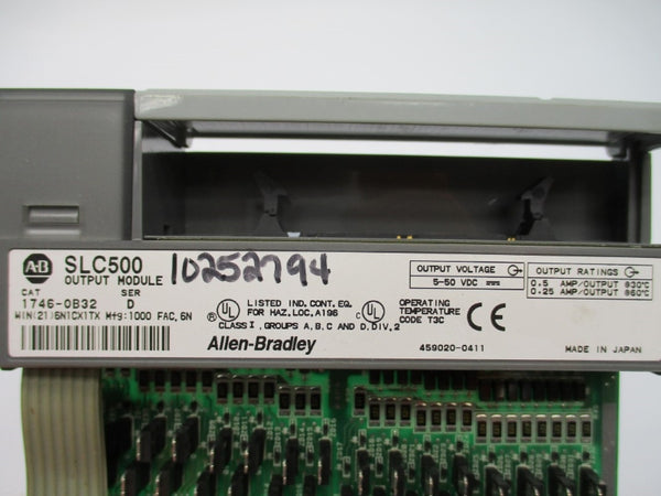 ALLEN BRADLEY 1746-OB32 SER. D 5-50VDC NSNP