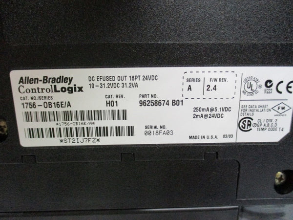 ALLEN BRADLEY 1756-OB16E SER. A F/W 2.4 24VDC NUPI