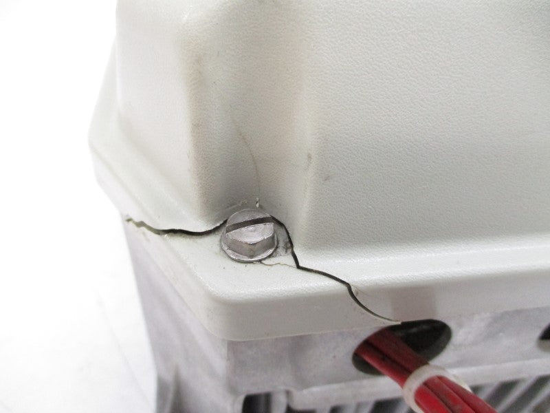 ALLEN BRADLEY 1302-C002-AA2HP 575VAC 3.4A (AS PICTURED) UNMP