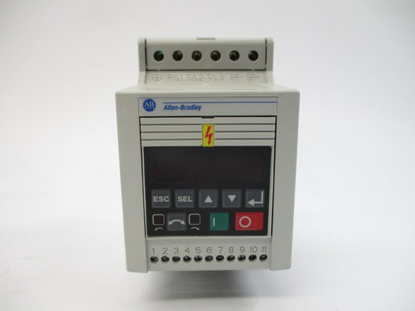 ALLEN BRADLEY 160-BA01NSF1P1 SER. C F/W 7.06 380-460VAC 1.4A NSMP