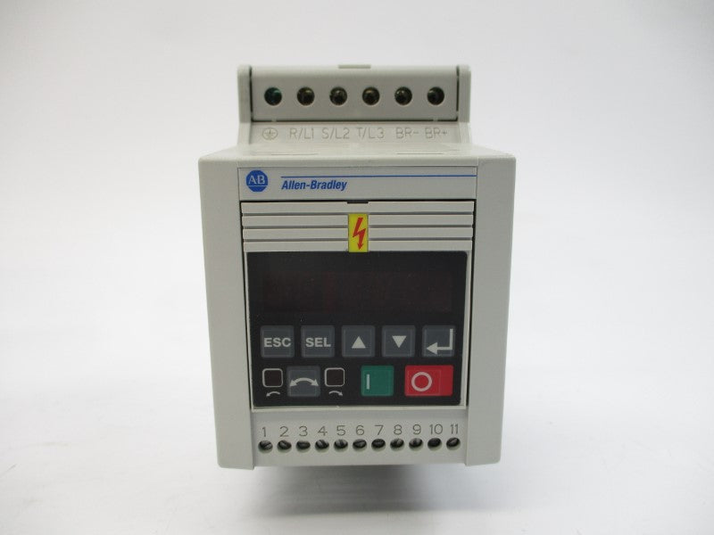 ALLEN BRADLEY 160-BA01NSF1P1 SER. C F/W 7.06 380-460VAC 1.4A NSMP