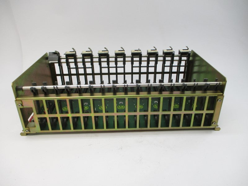 ALLEN BRADLEY 1771-A4B 5.25VDC 16.0A UNMP