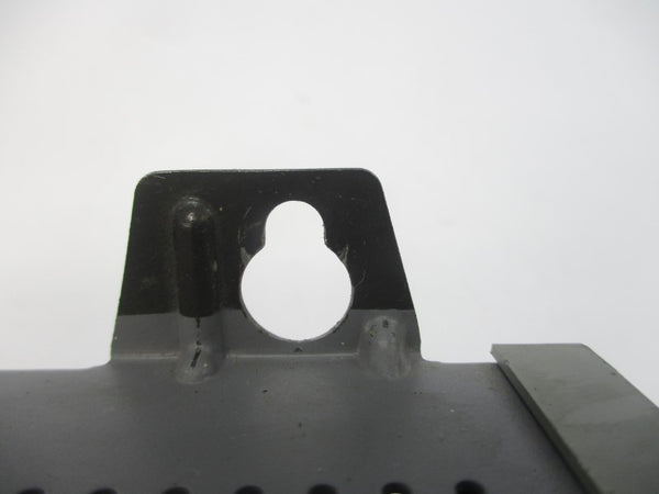 ALLEN BRADLEY 1747-L20C SER. B F/W 4 10-30VDC 22A UNMP