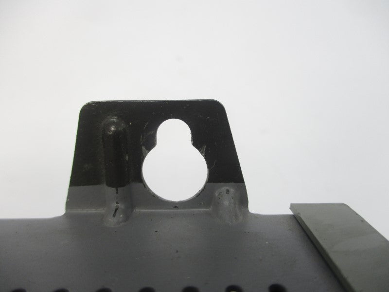 ALLEN BRADLEY 1747-L20C SER. B F/W 4 10-30VDC 22A UNMP