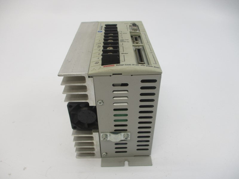 ALLEN BRADLEY 1398-DDM-019 SER. A 120/240VAC 18A UNMP