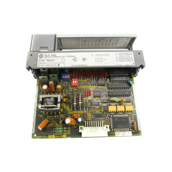 ALLEN BRADLEY 1746-NIO4V SER. A 10VDC UNMP